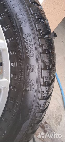Nokian Tyres Hakkapeliitta 5 255/50 R19