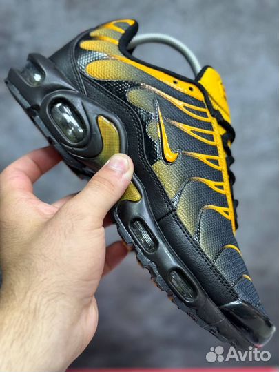 Кроссовки Nike air max tn plus