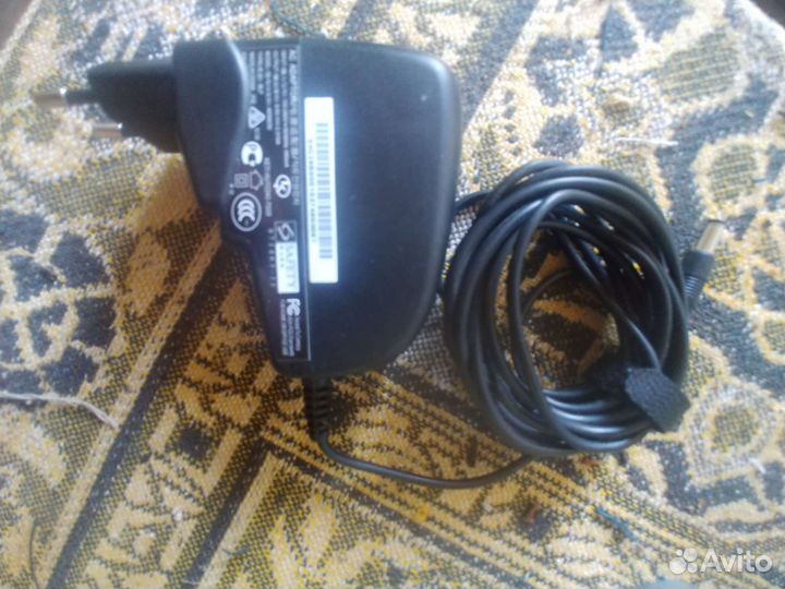 Ac adaptor 9.5v