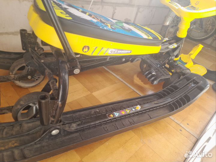 Снегокат с колесами