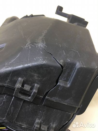 Б/У Б/У Блок предохранителей