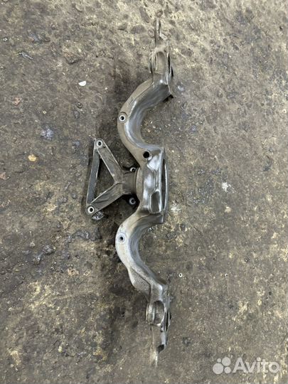 Балка АКПП Audi A4 B6