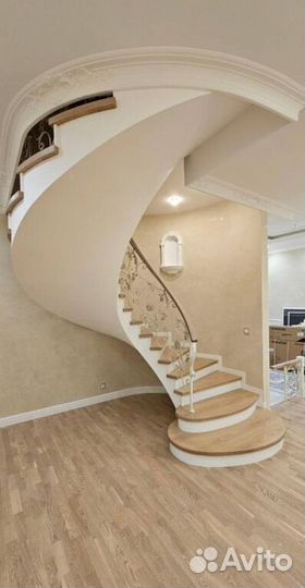 Лестница на второй этаж LES-5673