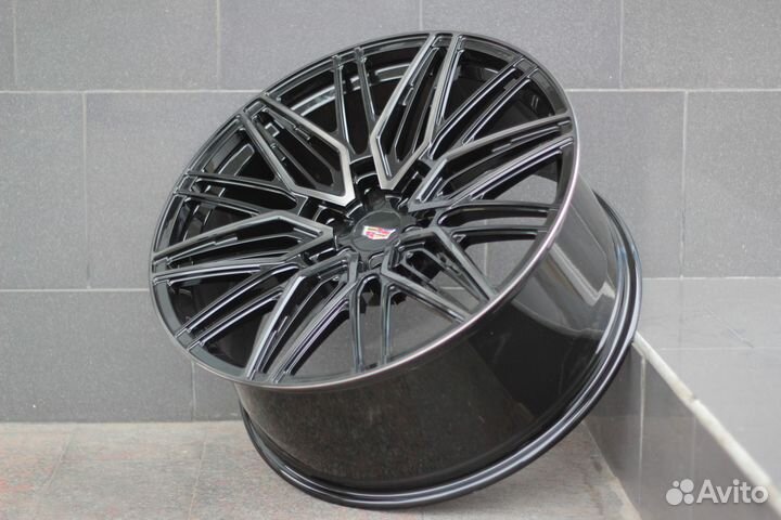 Кованые диски R22 GT Forged на Dodge Ram 1500