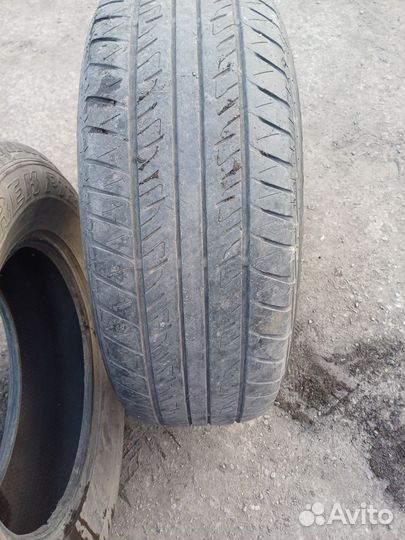 Dunlop Grandtrek PT2 265/65 R17