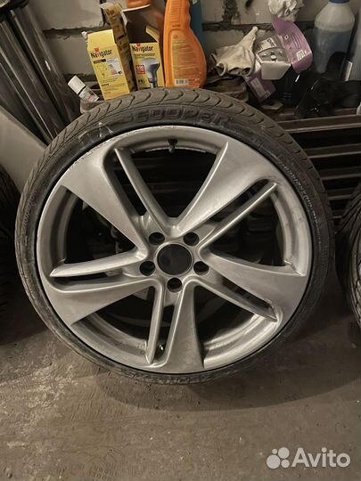 Cooper Zeon 2XS 235/35 R19