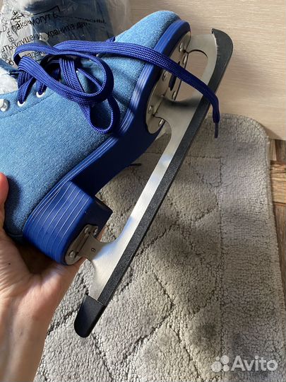 Коньки фигурные 37 размер