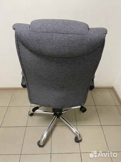 Компьютерное кресло