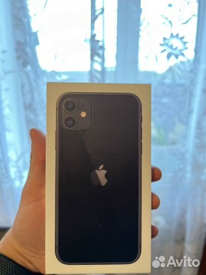 Коробка от iPhone 11