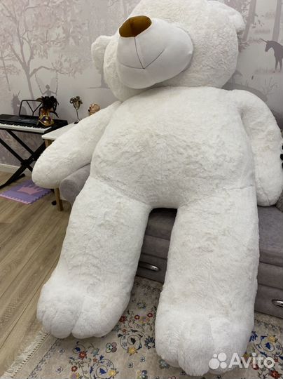 Плюшевый медведь