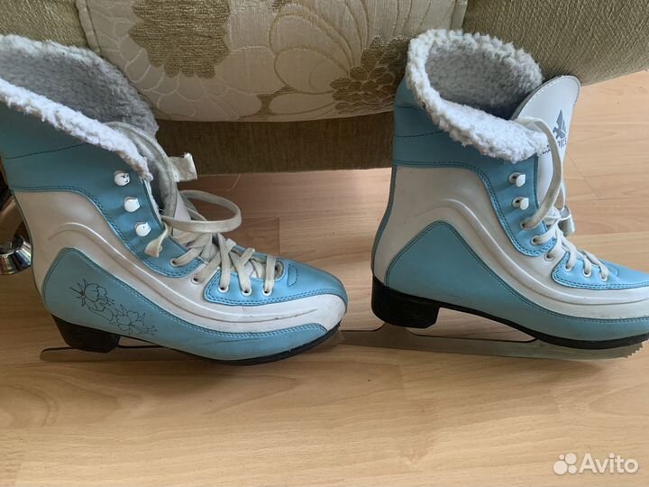 Коньки фигурные 37 размер