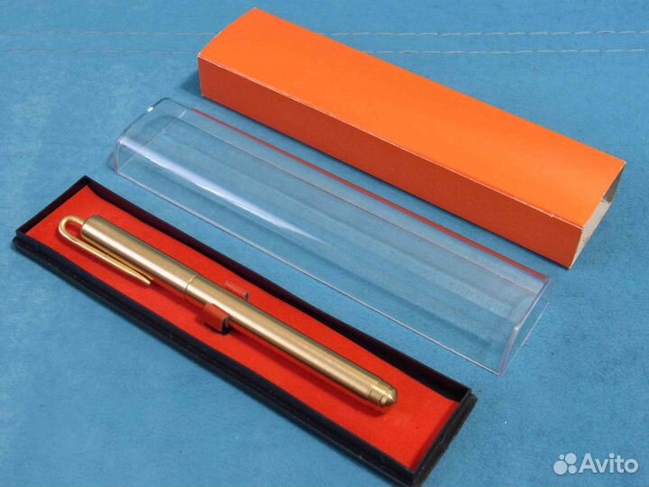 Металлическая гелевая (шариковая) ручка для письма