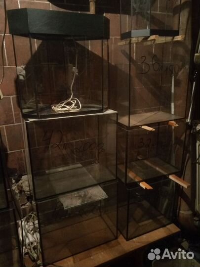 Аквариумы в наличии, изготовление
