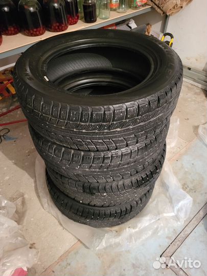 Triangle TR777 225/60 R17