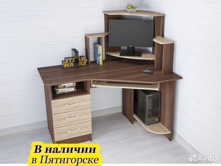 Угловой компьютерный стол