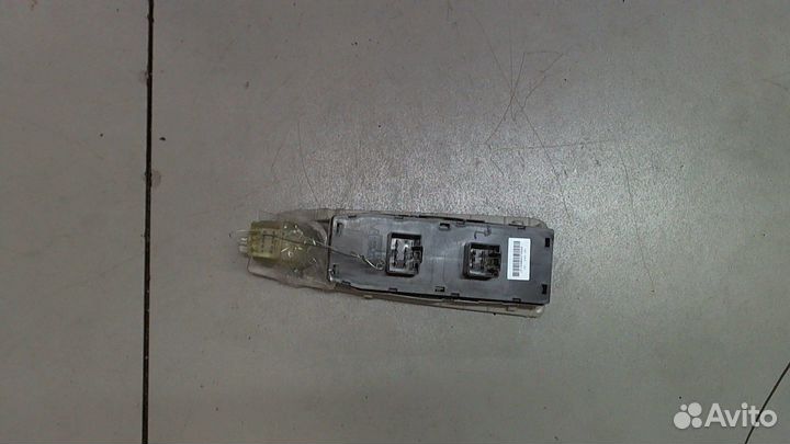 Кнопка стеклоподъемника Chrysler 300C, 2006