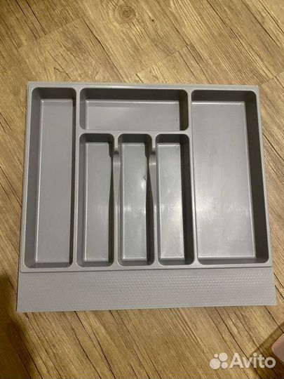 Лоток для столовых приборов