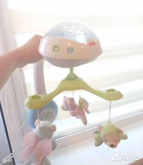 Мобиль в кроватку с проектором