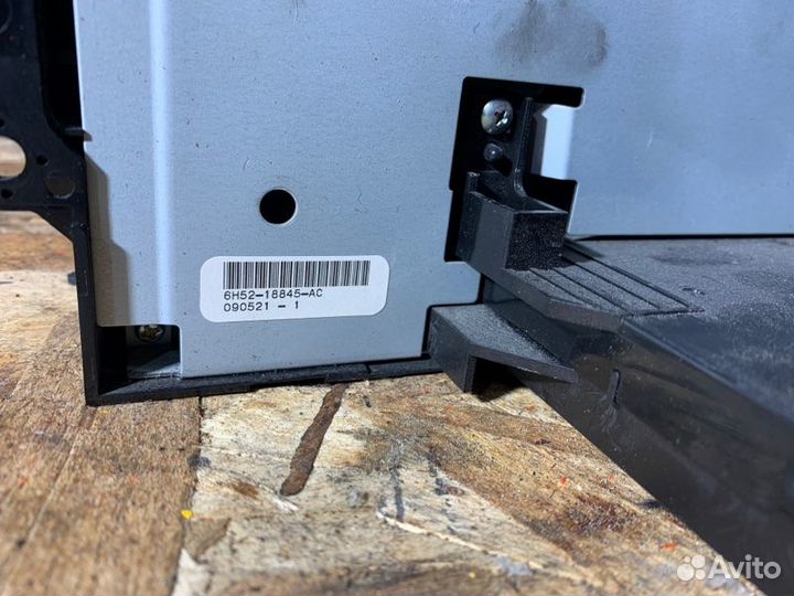 Магнитола Land Rover Freelander 2 3.2 B6324S