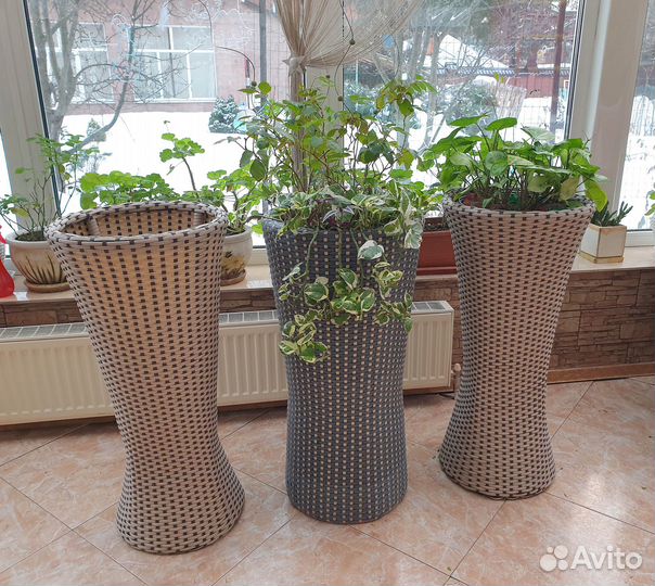 Вазоны для цветов