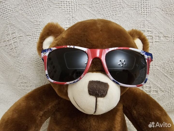 Солнцезащитные очки rimmel