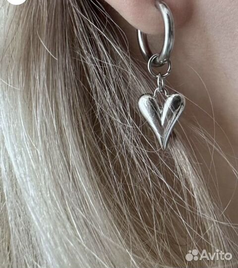 Серьги и кольцо сердца в стиле avgvst