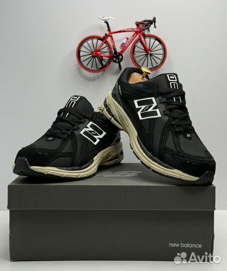 Кроссовки New balance 1906