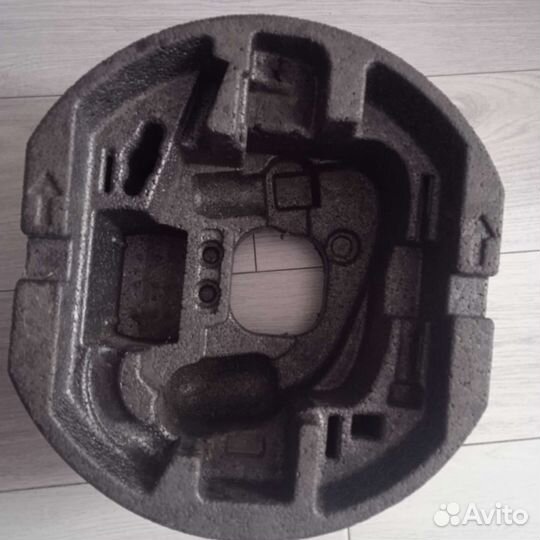 Органайзер в запасное колесо