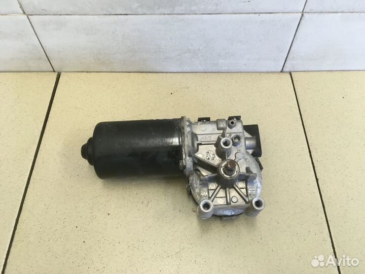 Моторчик стеклоочистителя передний Sportage 2004-2