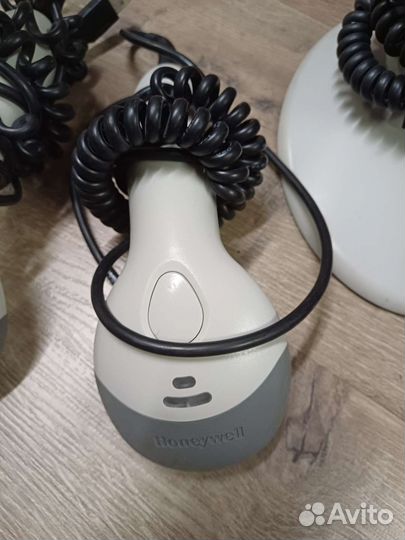Сканер штрих кода honeywell voyager MS9520