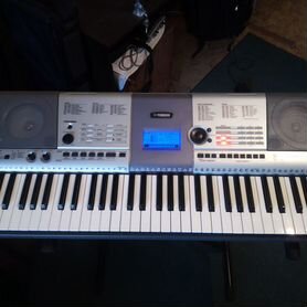 Синтезатор Yamaha PSR E 403