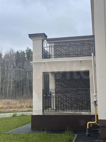 2-к. квартира, 60 м², 2/3 эт.