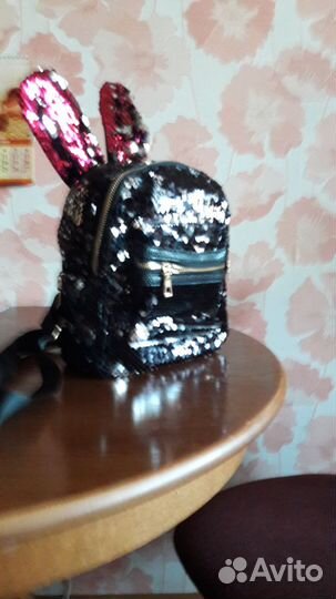 Рюкзак с пайетками с ушками