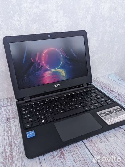 Ноутбук Acer Aspire 1