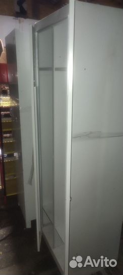 Шкаф для одежды металлический