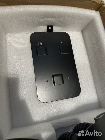 Зарядная станция для электромобилей 22 кВт Type 2