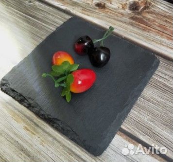 Поддон из сланца