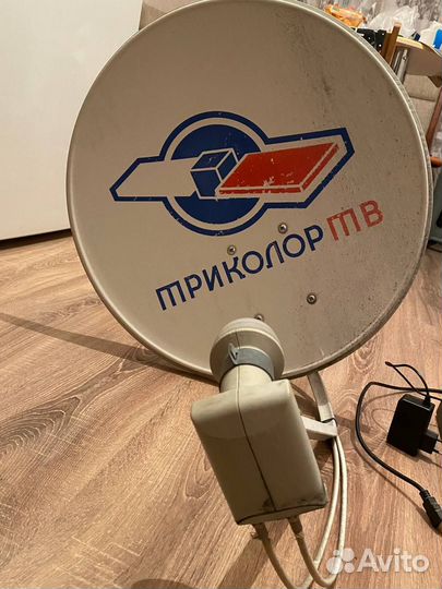 Антенна спутниковая