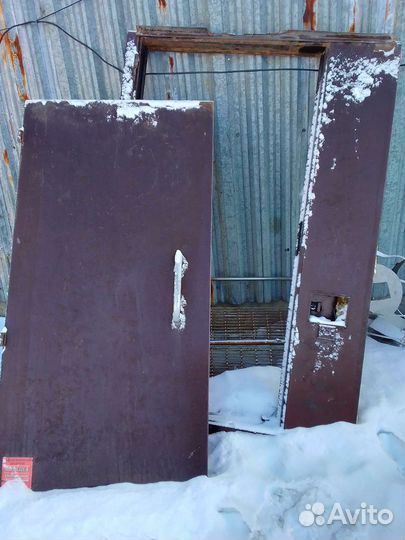 Дверь входная