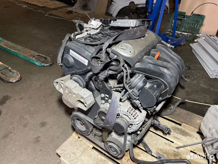 Двигатель Volkswagen Jetta 1K2 BVY