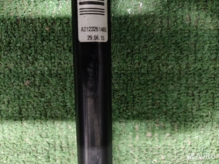 Задний стабилизатор на Мерседес-A212326465