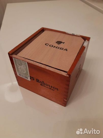 Коробка из под сигар Cohiba 25 Robustos