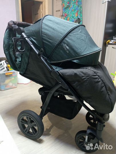 Прогулочная коляска bubago cross air