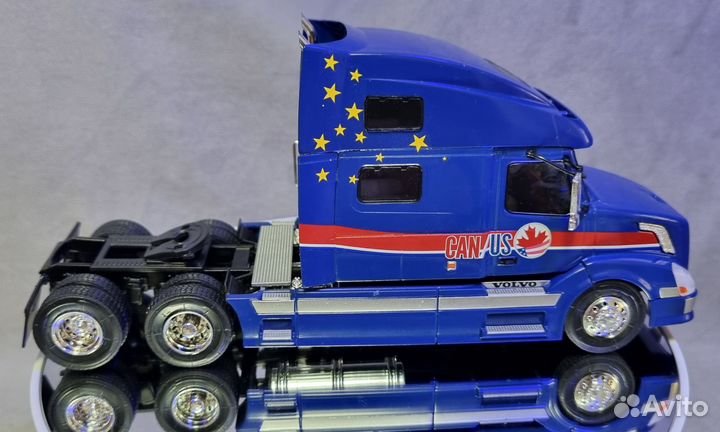 Volvo VN 670 6x4 1998 седельный тягач Altaya 1/43