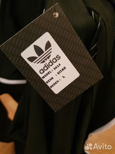 Спортивный костюм Adidas