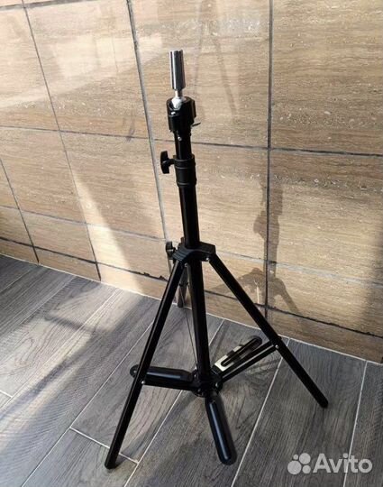 Штатив тренога для манекена головы
