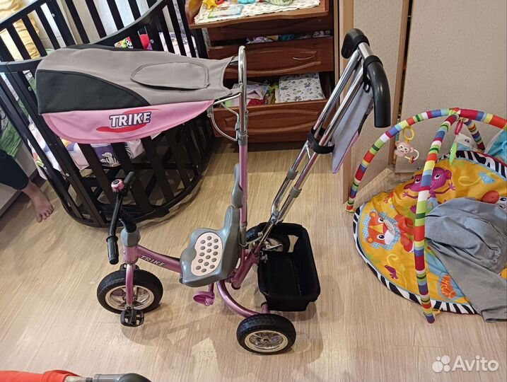 Детский трёхколёсный велосипед с ручкой trike