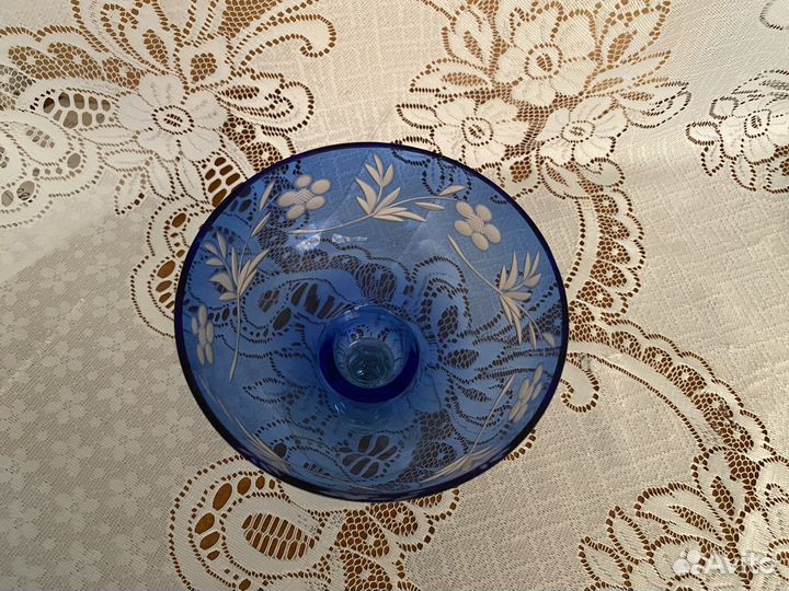 Ваза на ножке синий хрусталь СССР