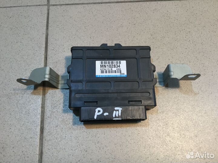 Блок электронный Митсубиси Паджеро 3 2000-2006