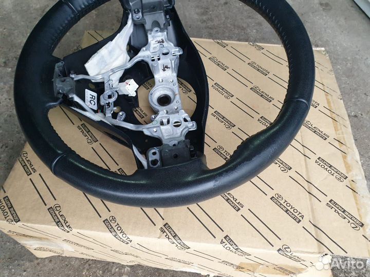 Руль toyota rav4 40